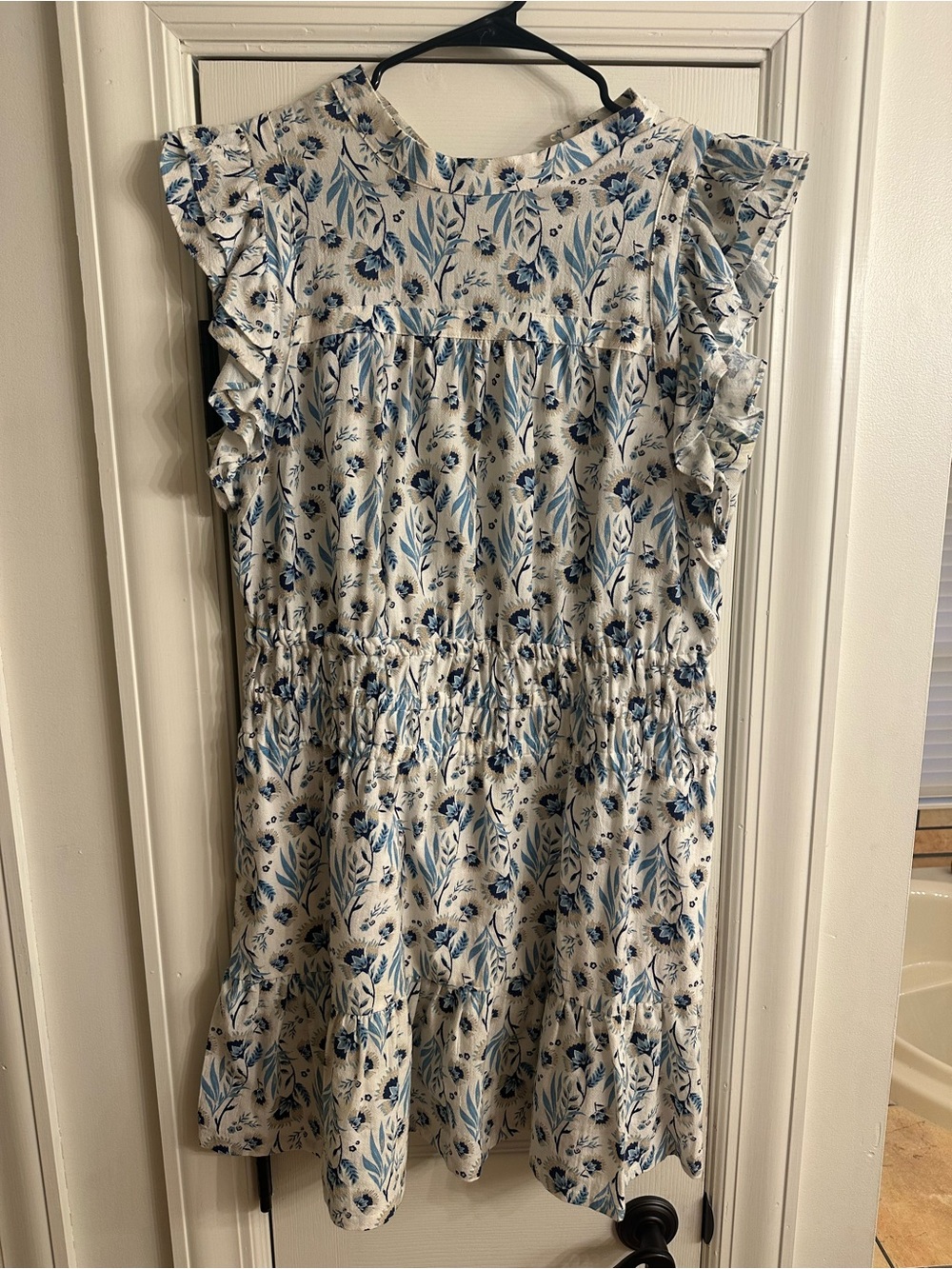 Universal Thread Floral Blue and White Dress